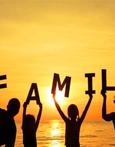 Silhouette Family Beach Scene Paint By Numbers