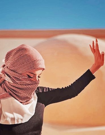 Arabian Woman in Sahara Paint By Numbers