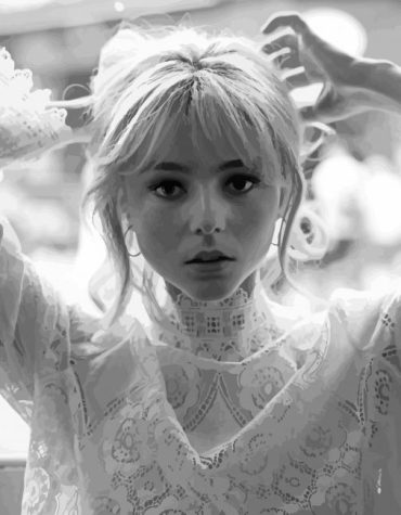 Thomasin McKenzie Black and White Movies Paint By Numbers