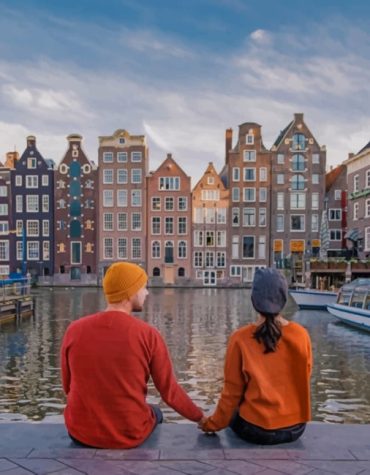 Romantic Amsterdam Couple Paint By Numbers