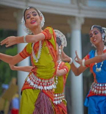 Indian Women Dancers Paint By Numbers